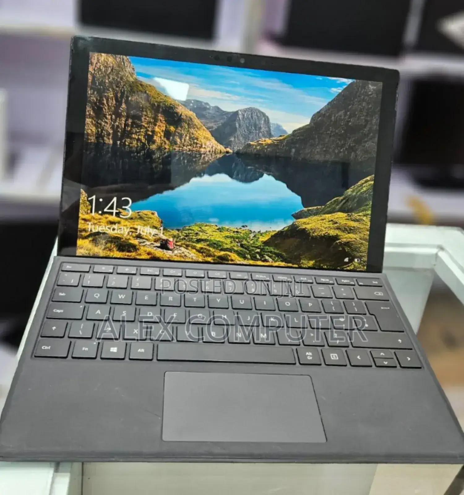 New Laptop Microsoft Surface Pro 7 16GB Intel Core i7 SSD 512GB