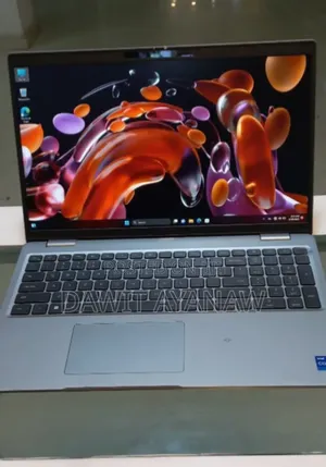 New Laptop Dell 16GB Intel Core I7 SSD 512GB