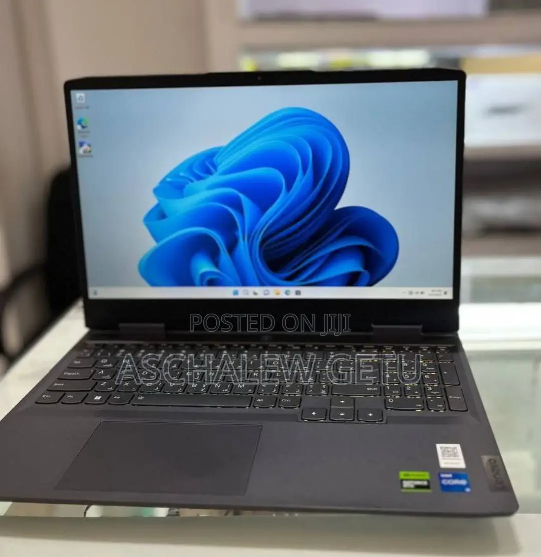 New Laptop Lenovo LOQ 15ARP9 16GB Intel Core I5 SSD 512GB