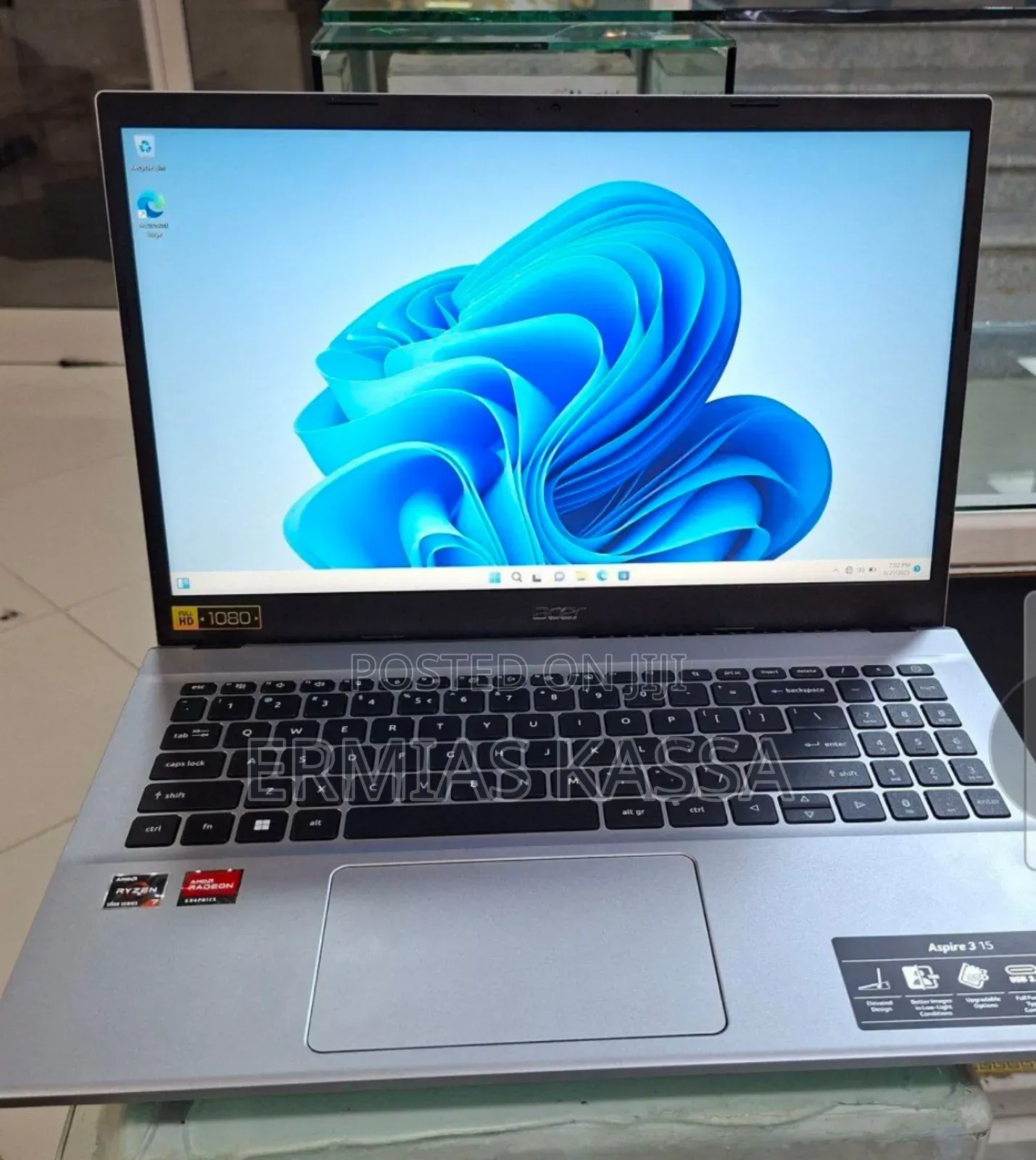 New Laptop Acer Aspire 3 16GB AMD Ryzen 7 SSD 512GB