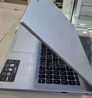 New Laptop Acer Aspire 3 16GB AMD Ryzen 7 SSD 512GB