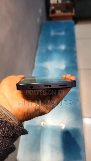 New Samsung Galaxy A06 64 GB Black