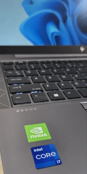 New Laptop HP ZBook 14u G6 16GB Intel Core I7 SSD 512GB