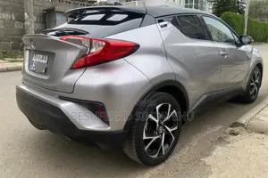 Toyota C-HR Limited FWD 2019 Silver