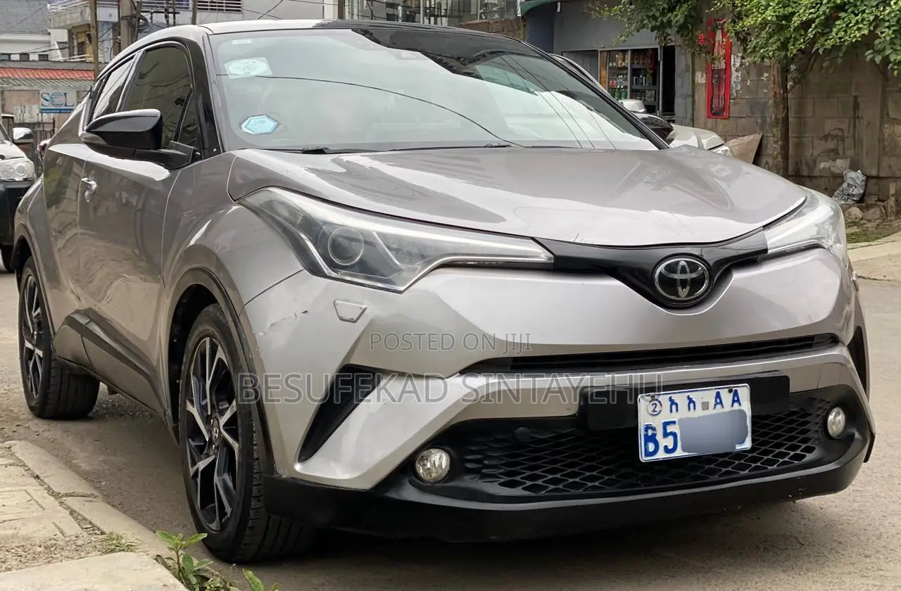 Toyota C-HR Limited FWD 2019 Silver