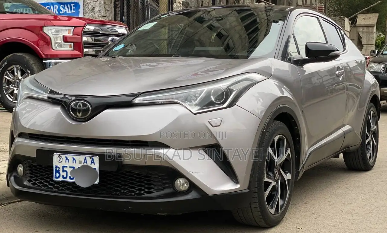 Toyota C-HR Limited FWD 2019 Silver