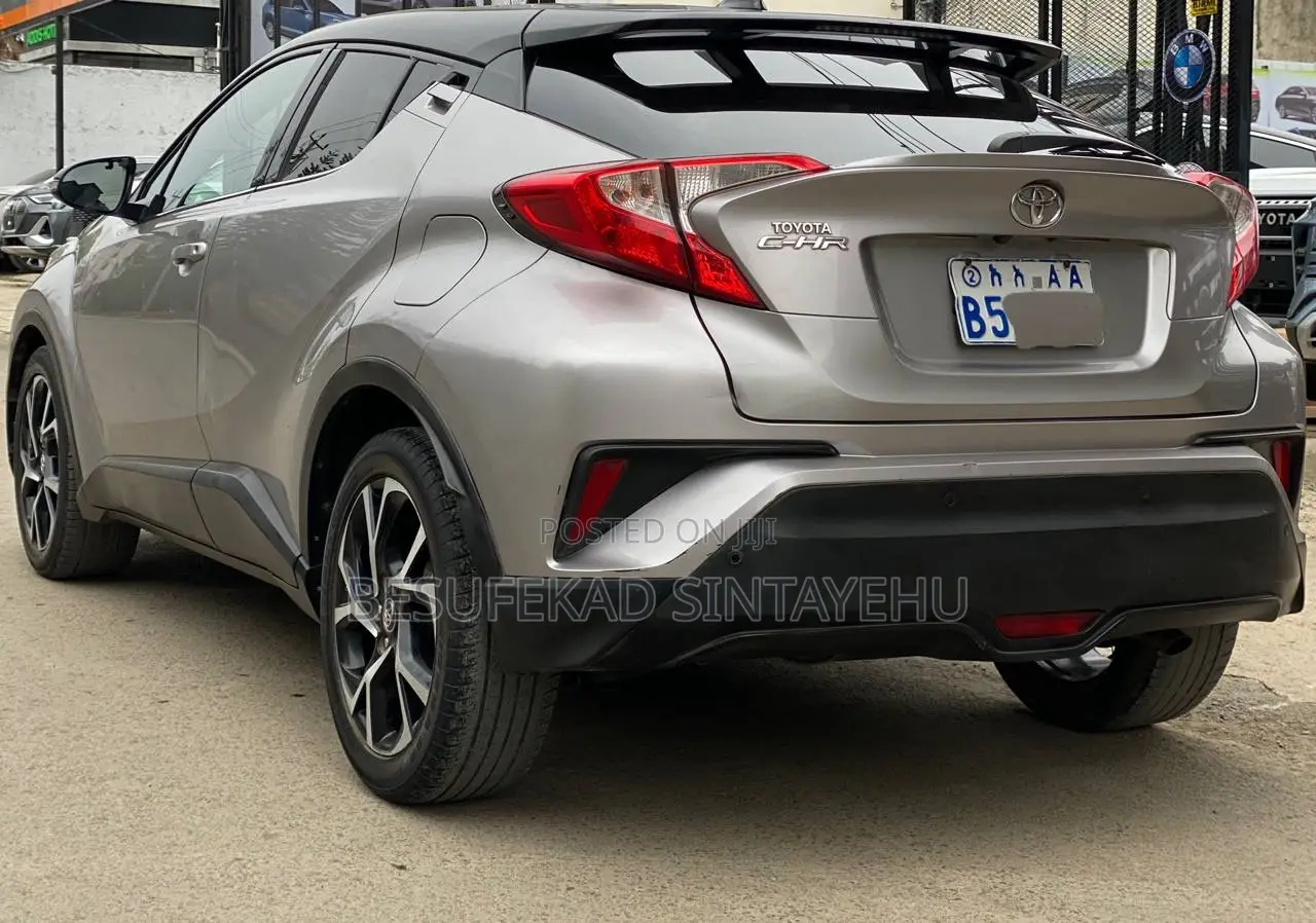 Toyota C-HR Limited FWD 2019 Silver