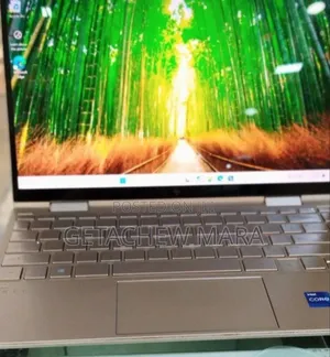 New Laptop HP Envy X360 8GB Intel Core I7 SSD 512GB