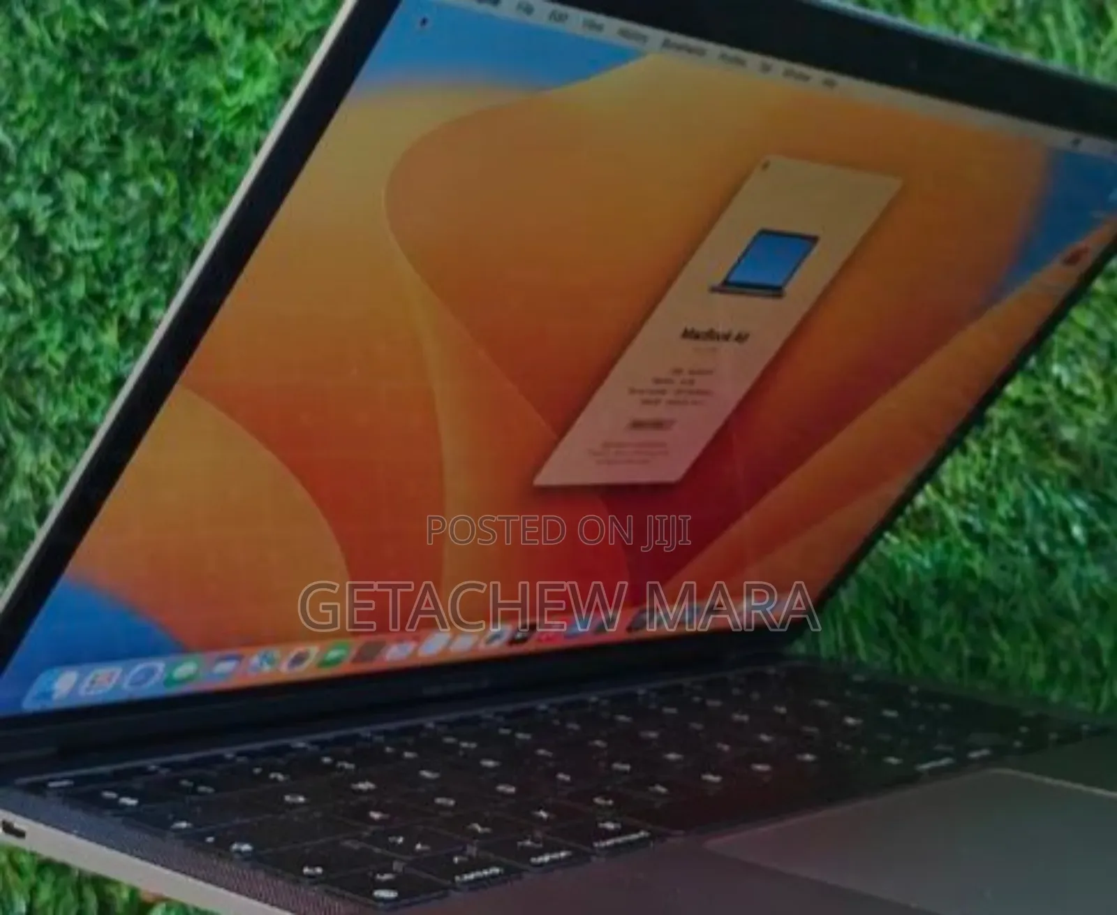 New Laptop Apple MacBook 2020 8GB Apple M1 Pro SSD 256GB