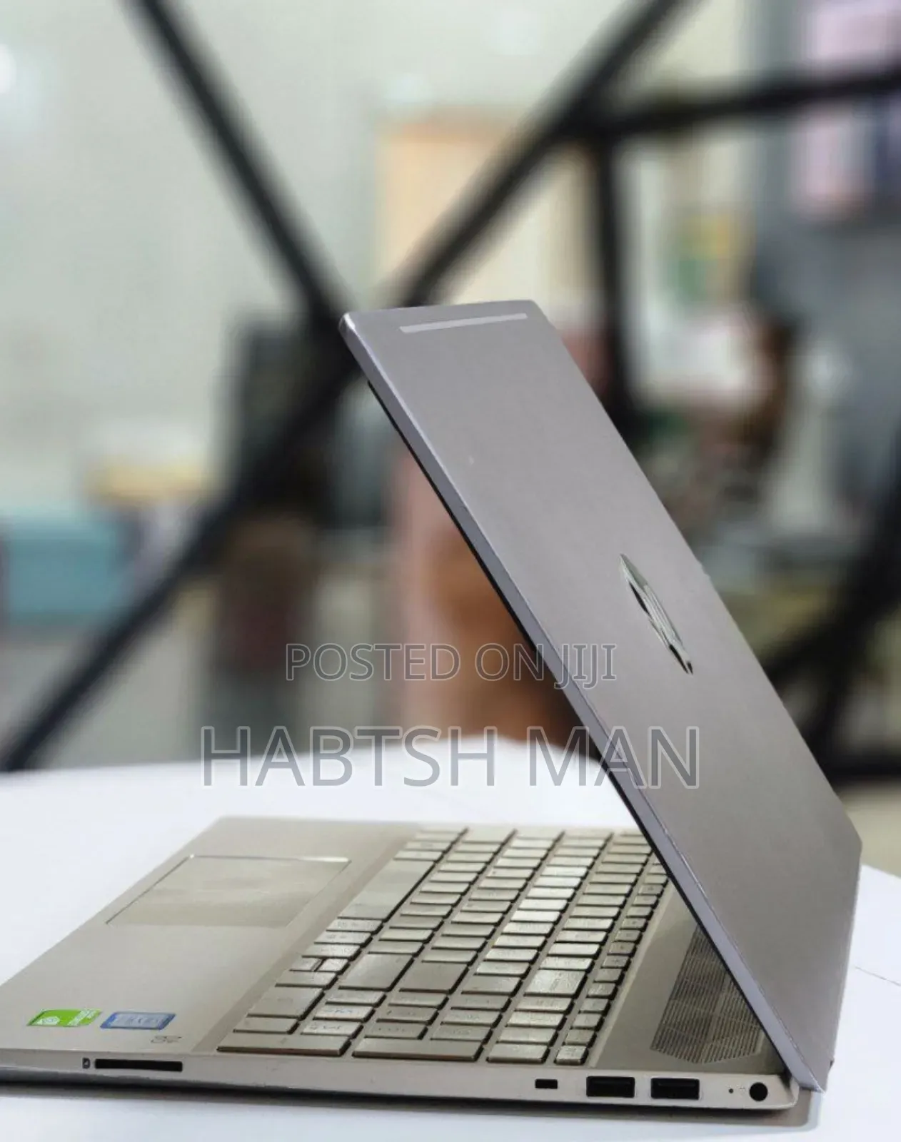 New Laptop HP Pavilion 15 8GB Intel Core I7 SSD 512GB