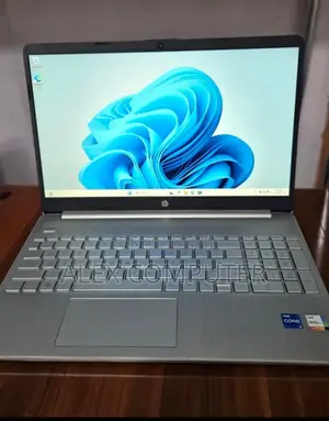 New Laptop HP Stream Notebook 8GB Intel Core I5 SSD 512GB
