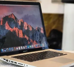 Laptop Apple MacBook Pro 2015 4GB Intel Core I7 SSD 512GB