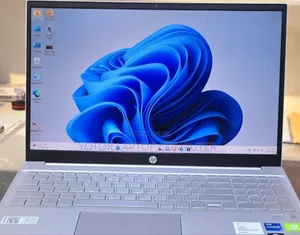 Photo - New Laptop HP 16GB Intel Core I5 SSD 512GB