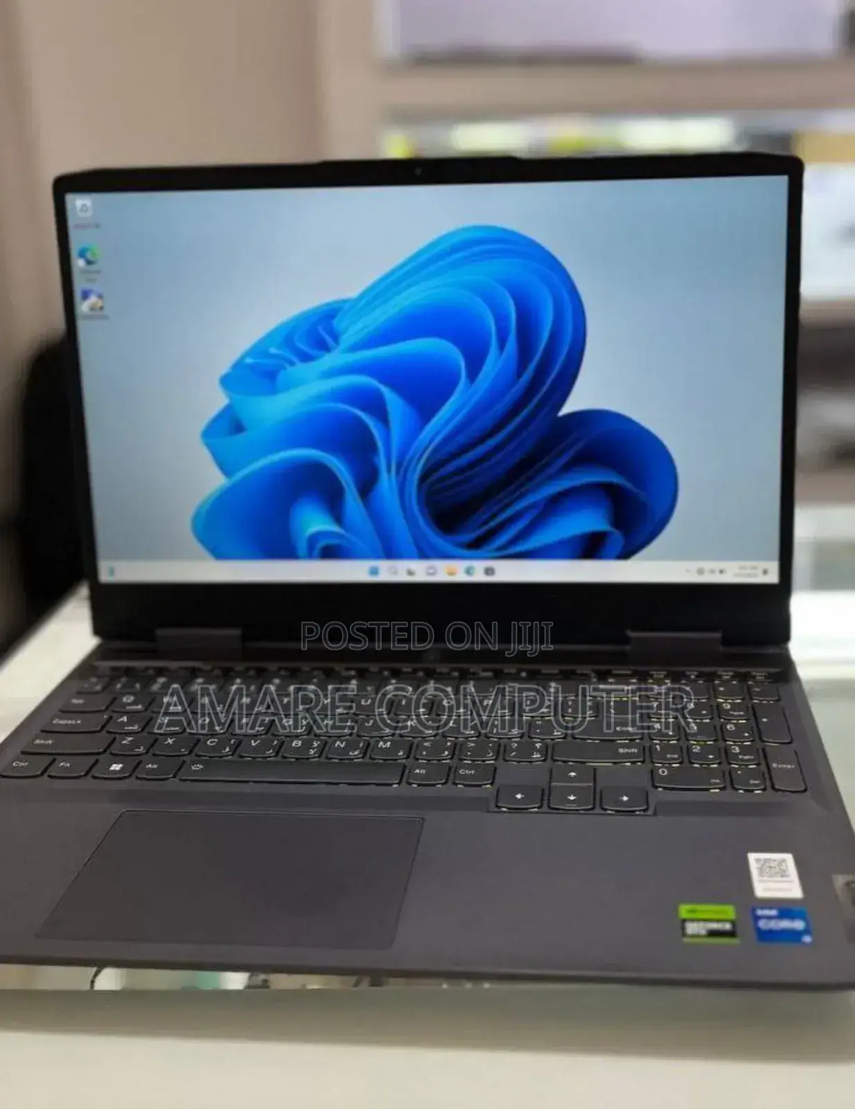 New Laptop Lenovo LOQ 15ARP9 16GB Intel Core I5 SSD 512GB