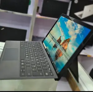 New Laptop Microsoft Surface Pro 7 16GB Intel Core i7 SSD 512GB