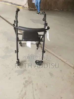 Photo - Walker前日medical Wlaker出售walker豐富walker或有european Standard