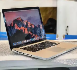 New Laptop Apple MacBook Pro 2010 4GB Intel Core I7 SSD 512GB