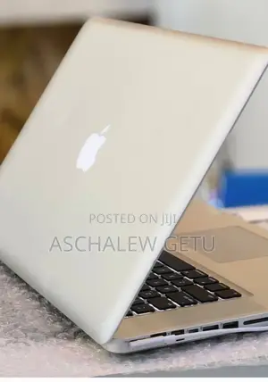 New Laptop Apple MacBook Pro 2010 4GB Intel Core I7 SSD 512GB