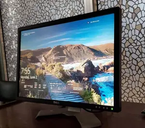 Photo - Monitor Desktop