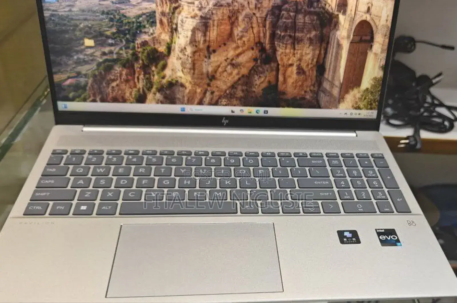 New Laptop HP Pavilion 15 16GB Intel Core I7 SSD 1T