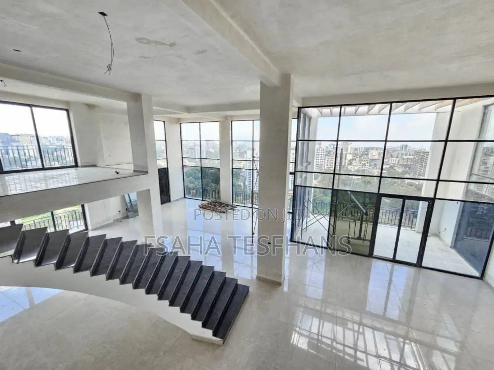 6bdrm House in House For Rent, Bole for rent