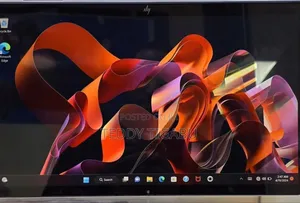 New Laptop HP Envy X360 8GB Intel Core I5 SSD 512GB