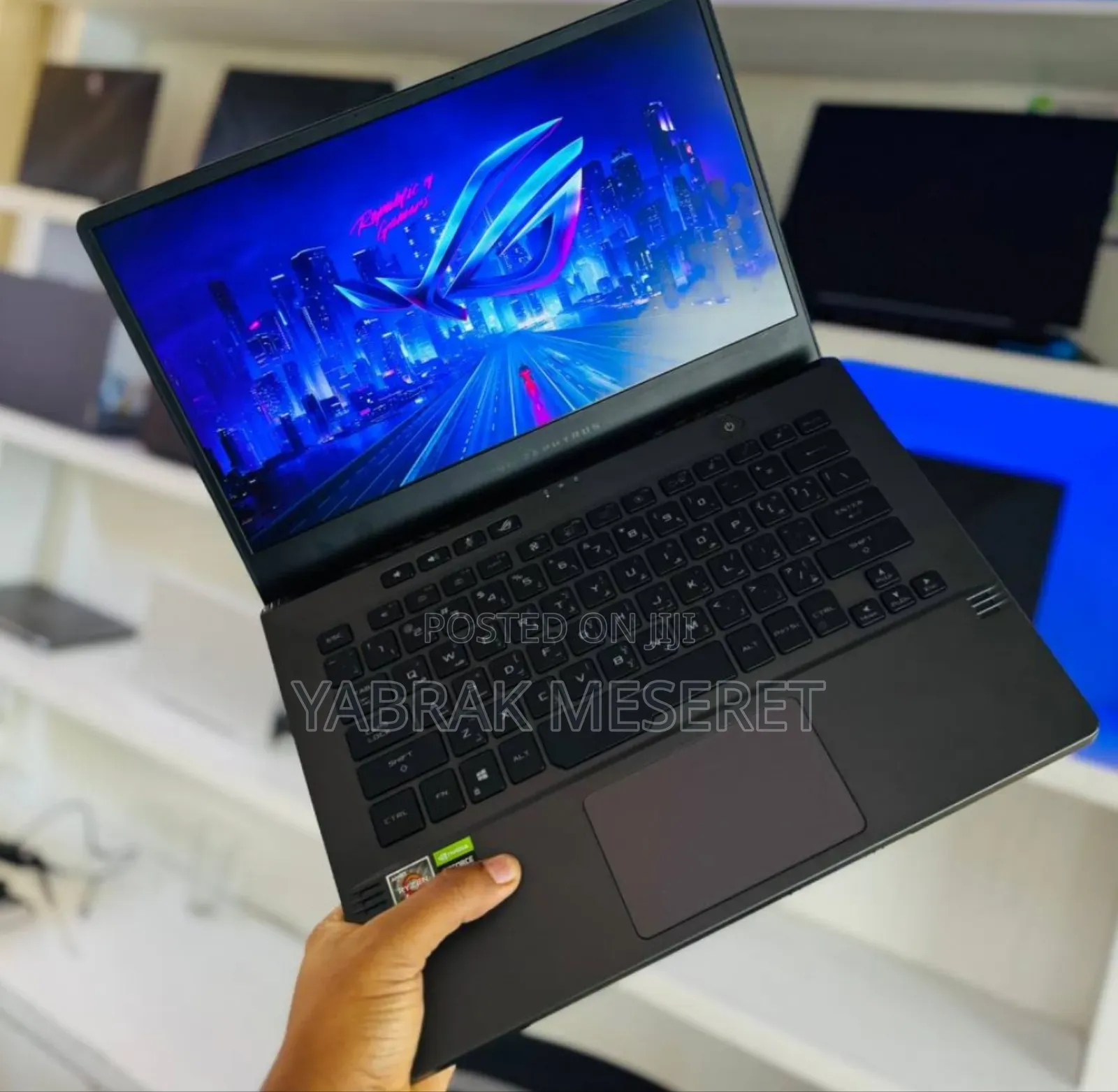 New Laptop Asus ROG Zephyrus G14 24GB AMD Ryzen 7 SSD 2T