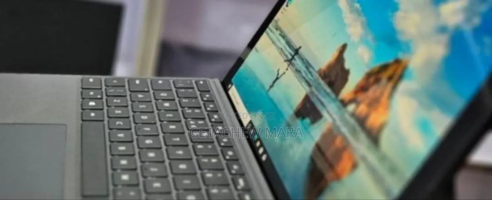 New Laptop Apple MacBook Pro 2017 16GB Intel Core I7 SSD 512GB