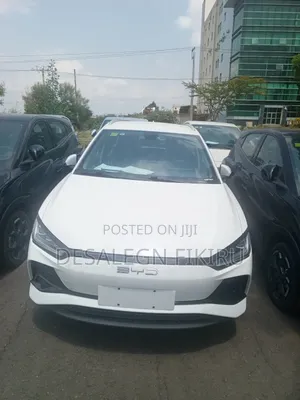 Photo - New BYD E2 43 kWh 94 hp FWD 2025 White
