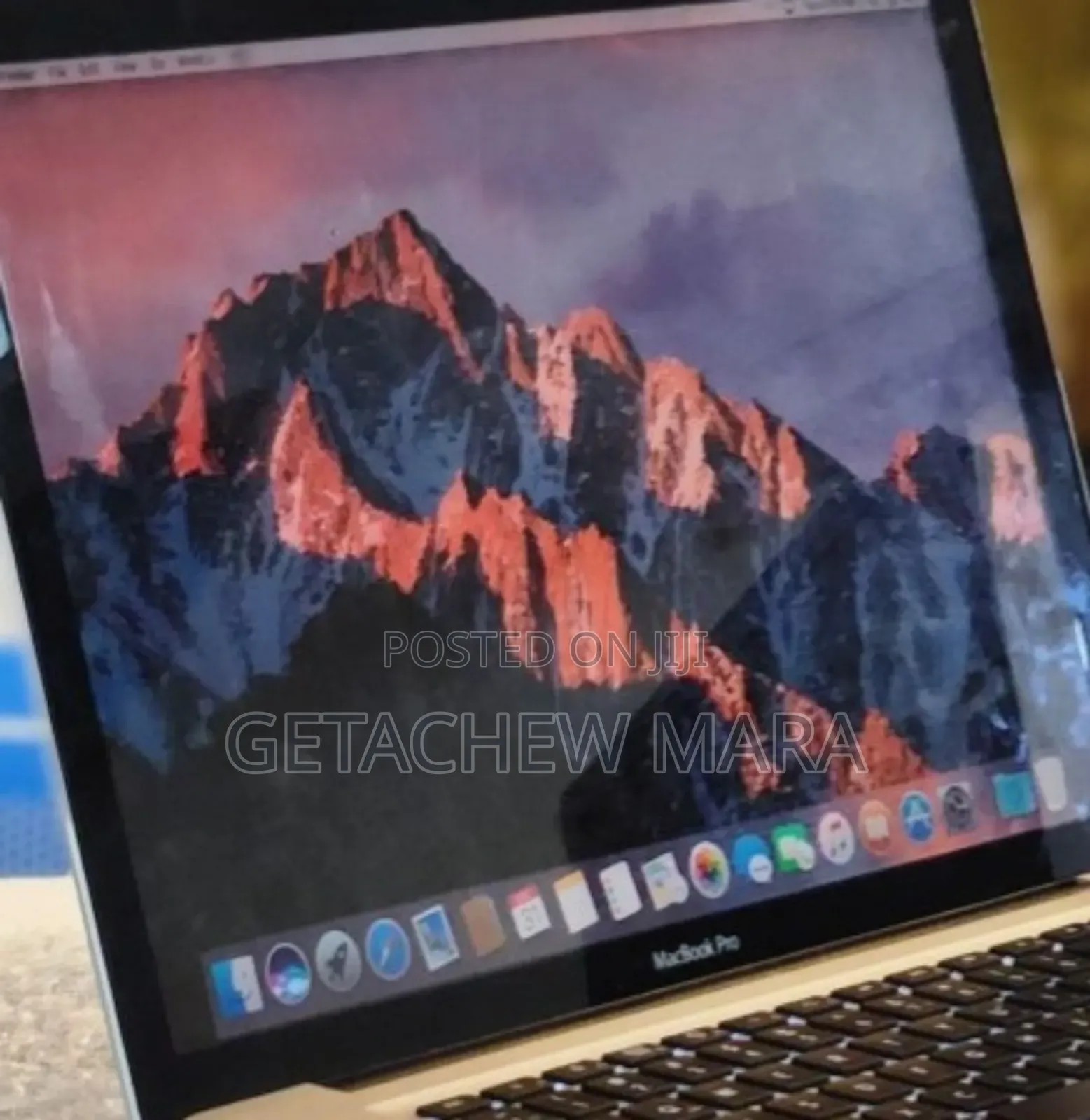 New Laptop Apple MacBook 2010 4GB Intel Core I7 SSD 512GB