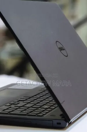 New Laptop Dell Vostro 1220 4GB Intel Core I7 SSD 500GB