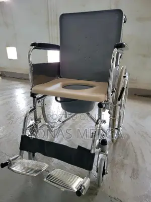 Photo - Toilet Bowl Wheelchair圾لwheelchair=ثpot Wheelchair0~Wilcher