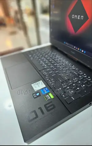 New Laptop HP Omen 16 16GB Intel Core I7 SSD 512GB