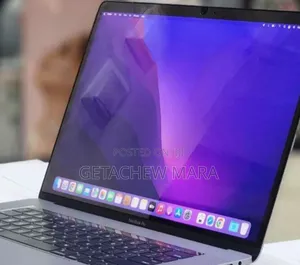 New Laptop Apple MacBook Pro M1 16GB Intel Core I7 SSD 256GB