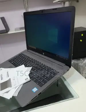 New Laptop HP Stream Notebook 8GB Intel Core I7 SSD 256GB