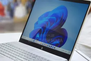 New Laptop HP Pavilion 15 8GB Intel Core I5 SSD 128GB