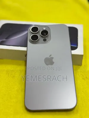 New Apple iPhone 16 Pro Max 256 GB White