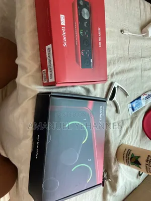 Photo - Foucusrite Scarlett 2i2 4th Generation Sound Card