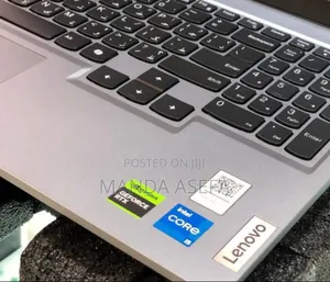 New Laptop Lenovo LOQ 15IRH8 16GB Intel Core I5 SSD 512GB