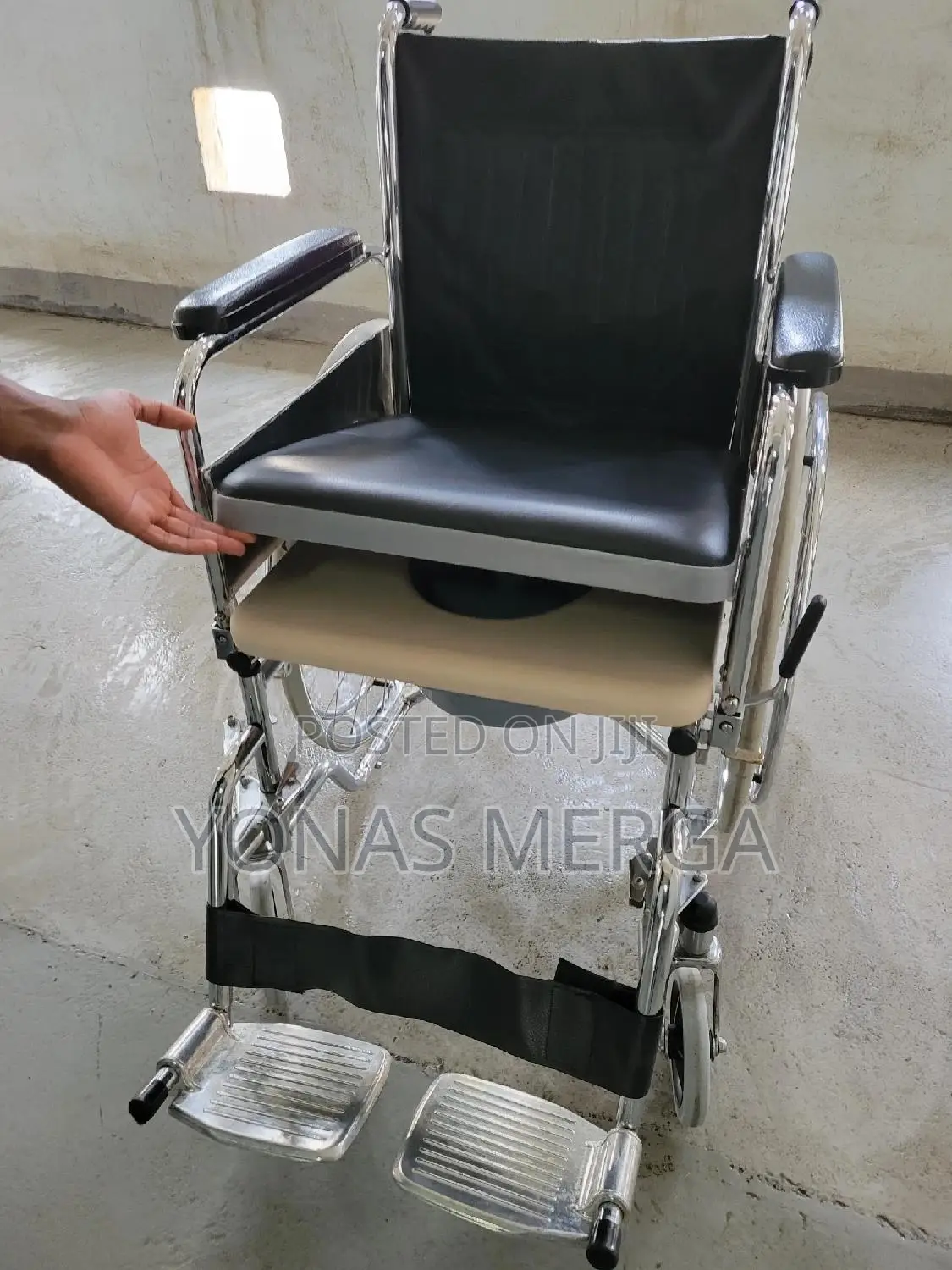 Shower Chair,Toilet Chair Wheelchairو肉wheelchair×مwheelchair