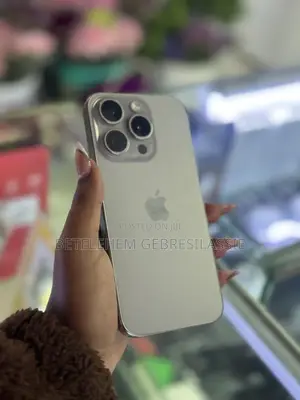 Apple iPhone 15 Pro 256 GB Gray