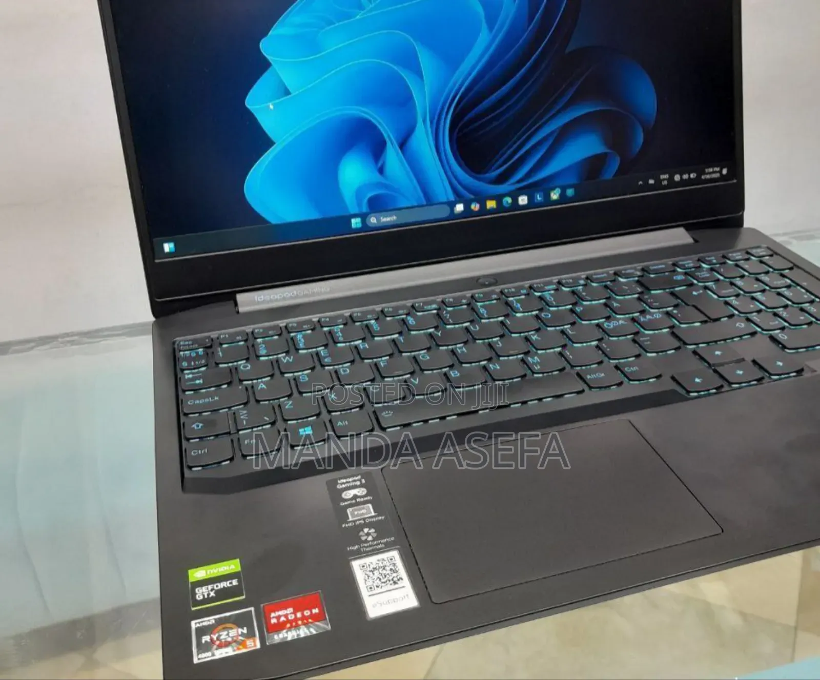 New Laptop Lenovo Ideapad 3 16GB AMD Ryzen 5 SSD 256GB