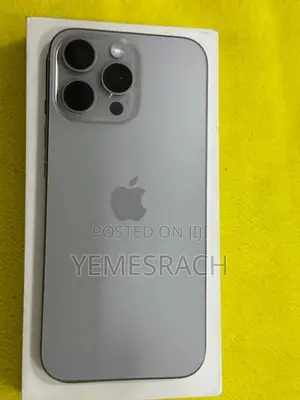 New Apple iPhone 16 Pro Max 256 GB White