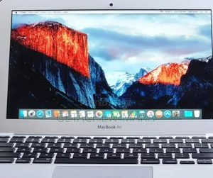 New Laptop Apple MacBook Air 2022 M2 4GB Intel Core I5 SSD 128GB