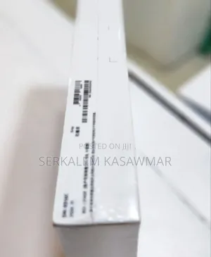 Photo - New Samsung Galaxy Tab S9 FE 128 GB Silver