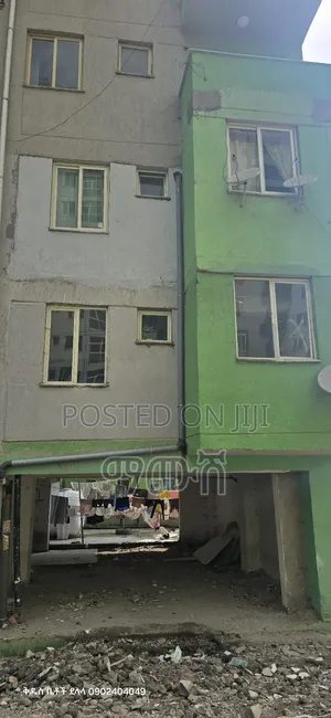 የሚሸጥ 40/60 ሱቅ በቅናሽ ዋጋ