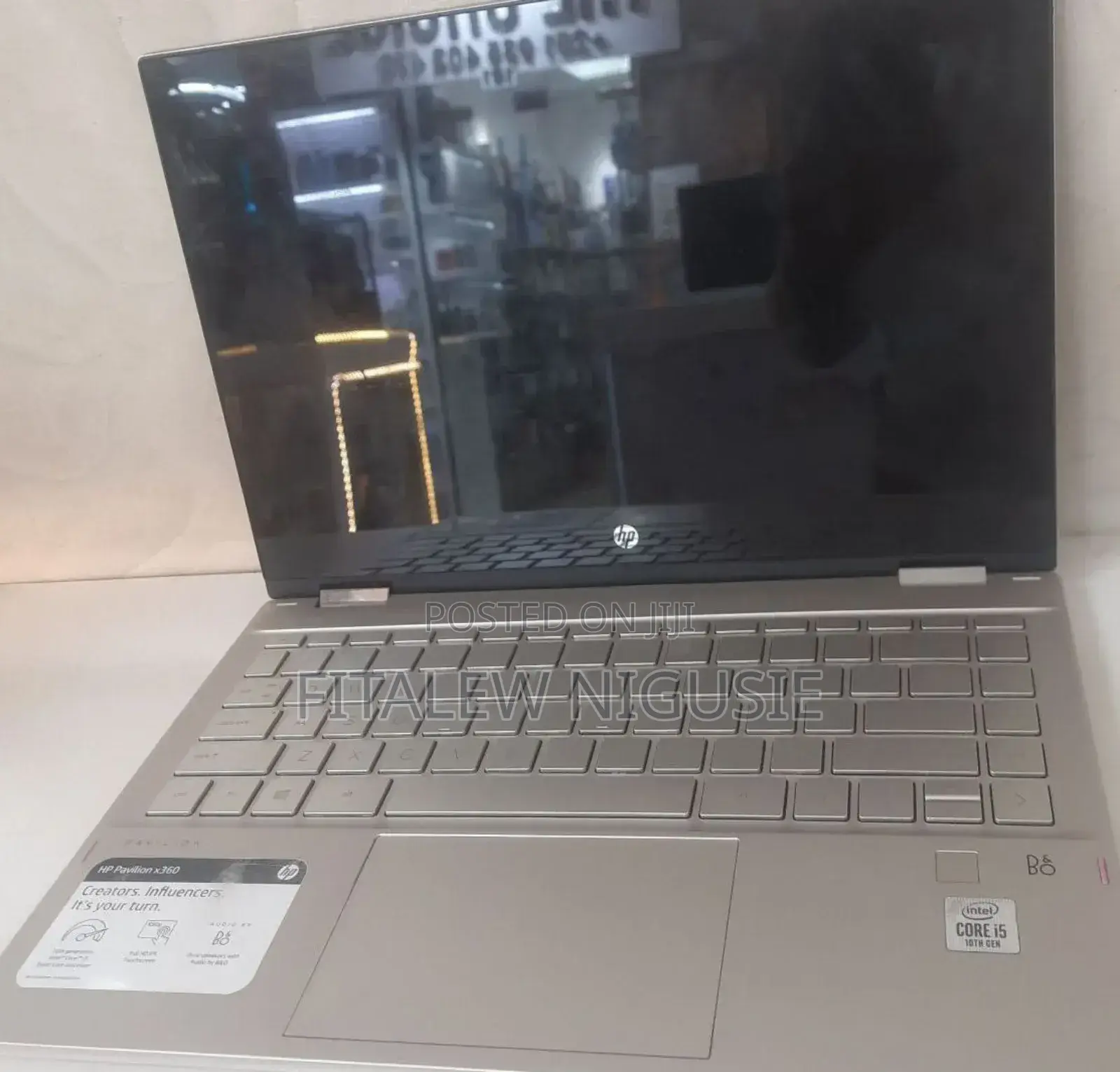 New Laptop HP Pavilion 15 8GB Intel Core I5 SSD 256GB