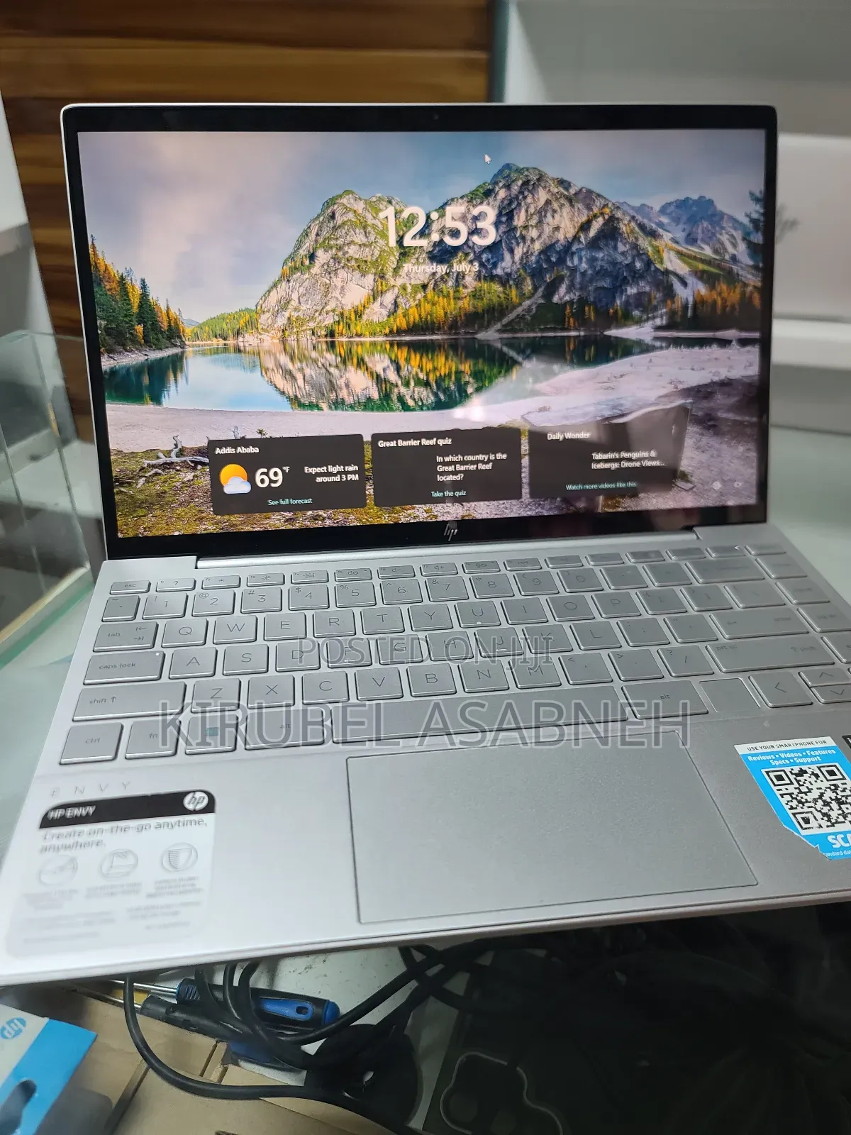 New Laptop HP Envy 13 8GB Intel Core I5 SSD 256GB