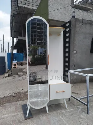 በጣም የሚያምር የቁም መስታወት(180×80×40)