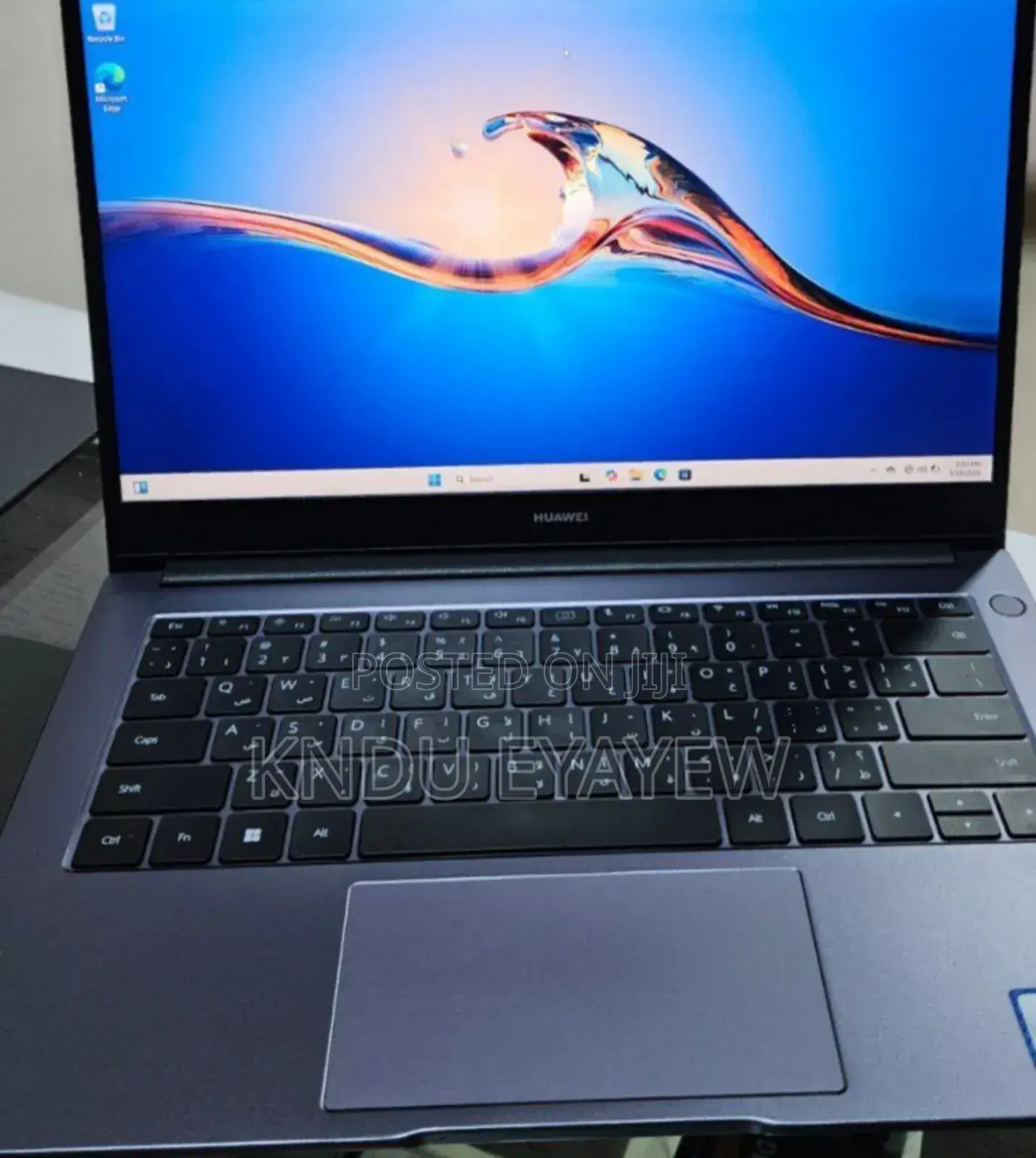 New Laptop Huawei MateBook 13 WRT-W19E 8GB Intel Core I5 SSD 512GB